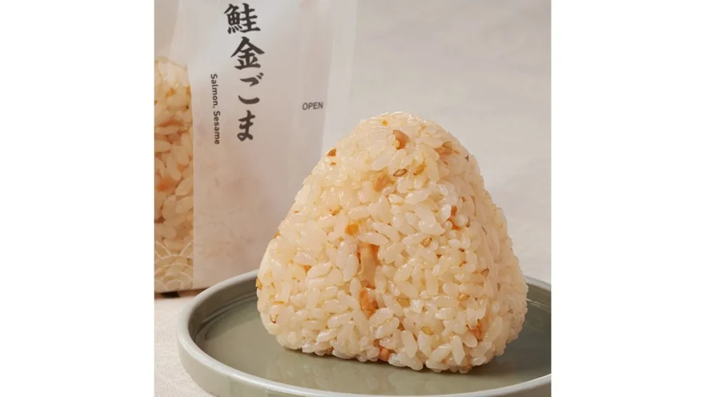 鮭金ごまおむすび