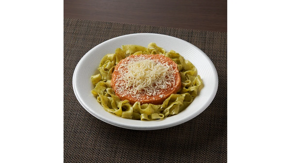 【東京都の一部・神奈川県の一部】生パスタ　ジェノベーゼと2種チーズ・トマトのソース