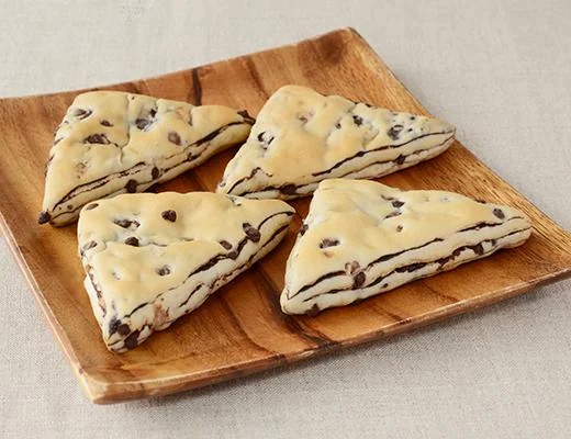 もっちりとした三角チョコパン　4個入