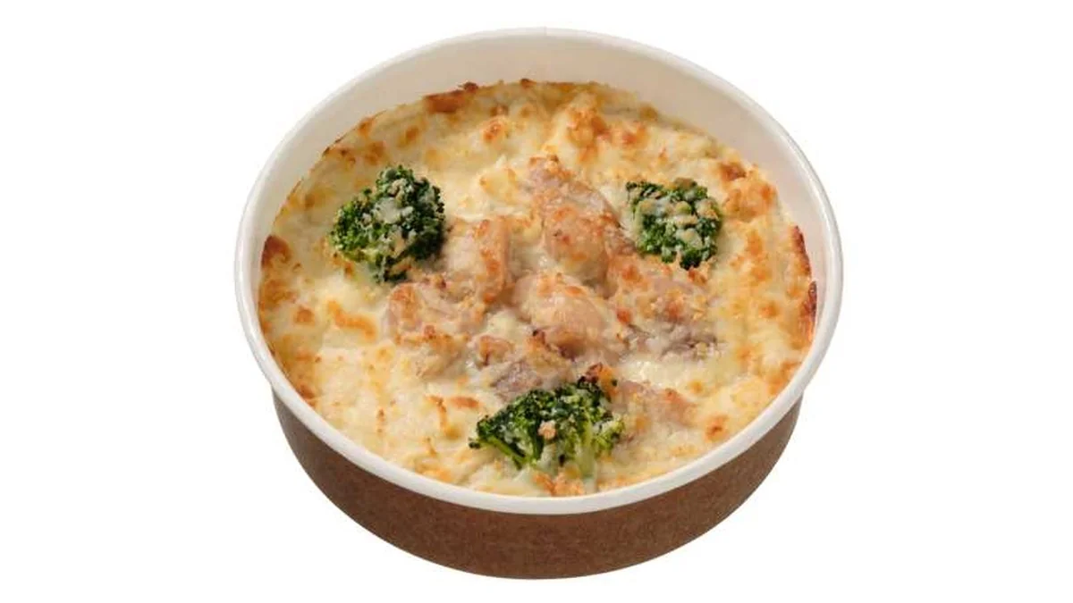 チキンマカロニグラタン