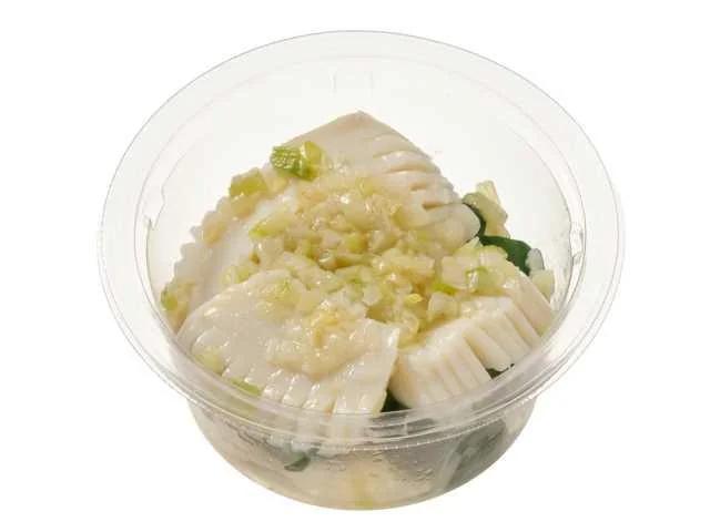 いかときゅうりの葱塩サラダ