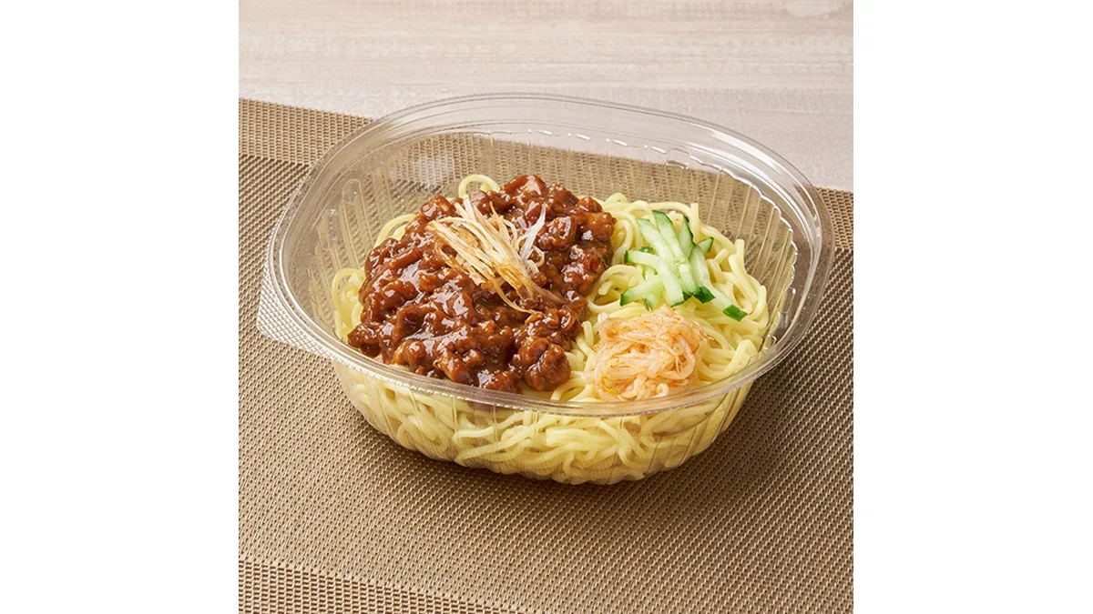 甘辛甜面醤と味噌の旨み　冷しジャージャー麺