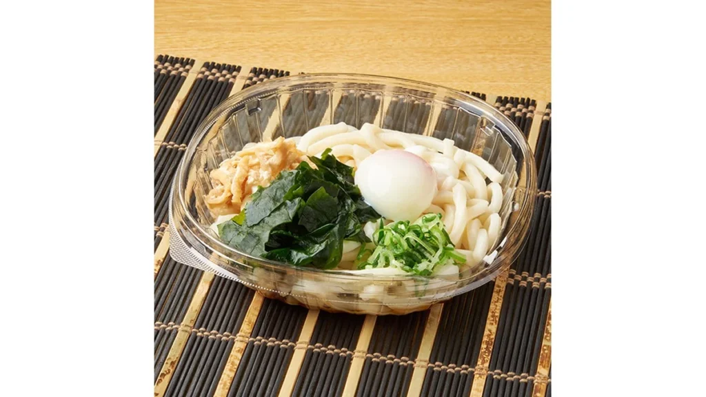 半熟玉子入り　大盛冷しぶっかけうどん