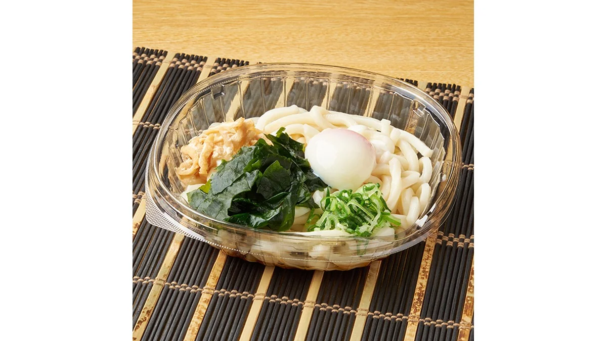 半熟玉子入り　大盛冷しぶっかけうどん