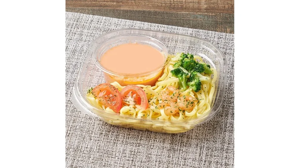 冷たい生パスタ　海老のトマトクリーム