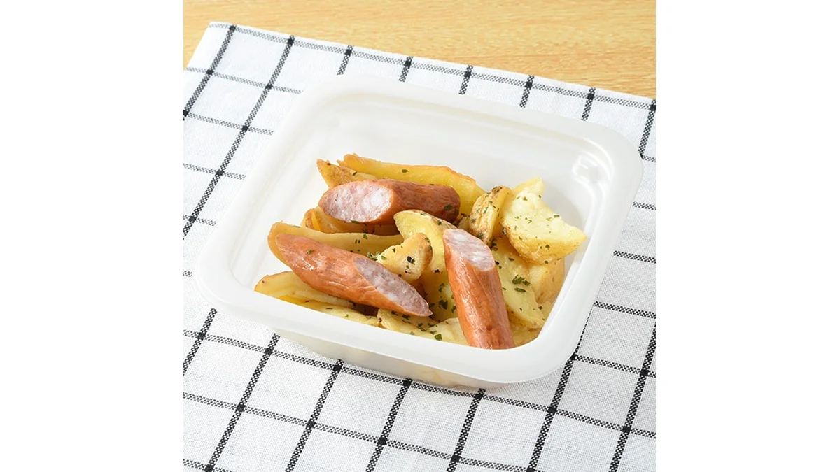 やみつきポテト（ガーリックコンソメ）