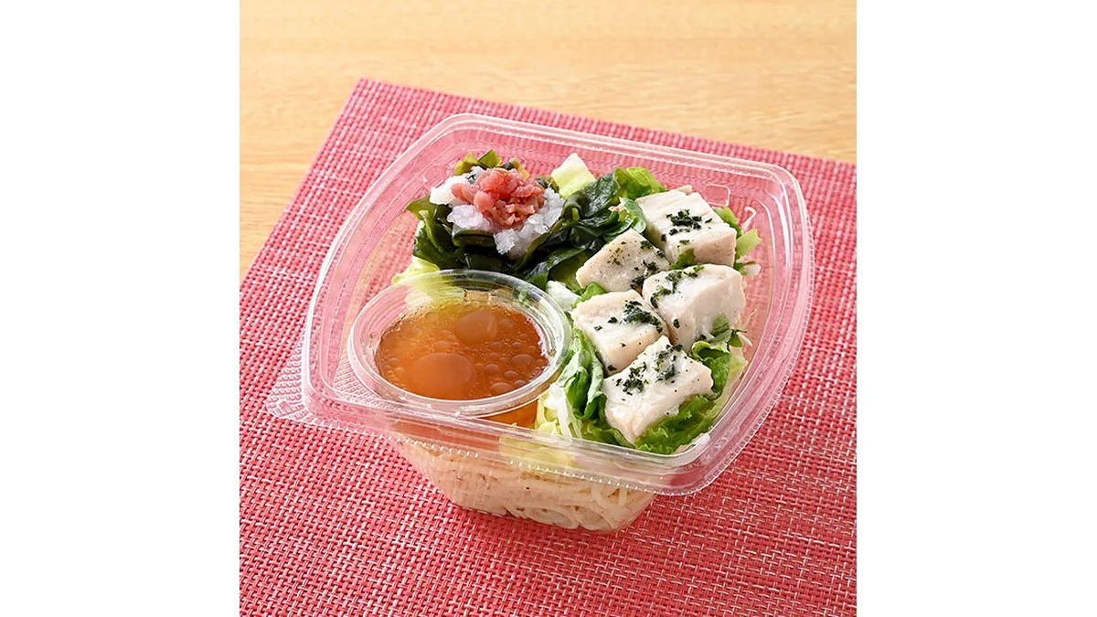 鶏むね肉と梅おろしのパスタサラダ