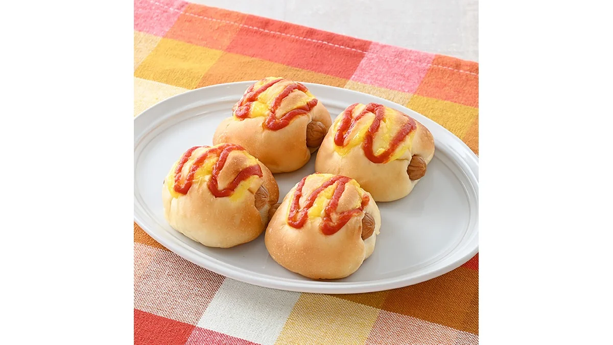 ミニウインナーロール4個入