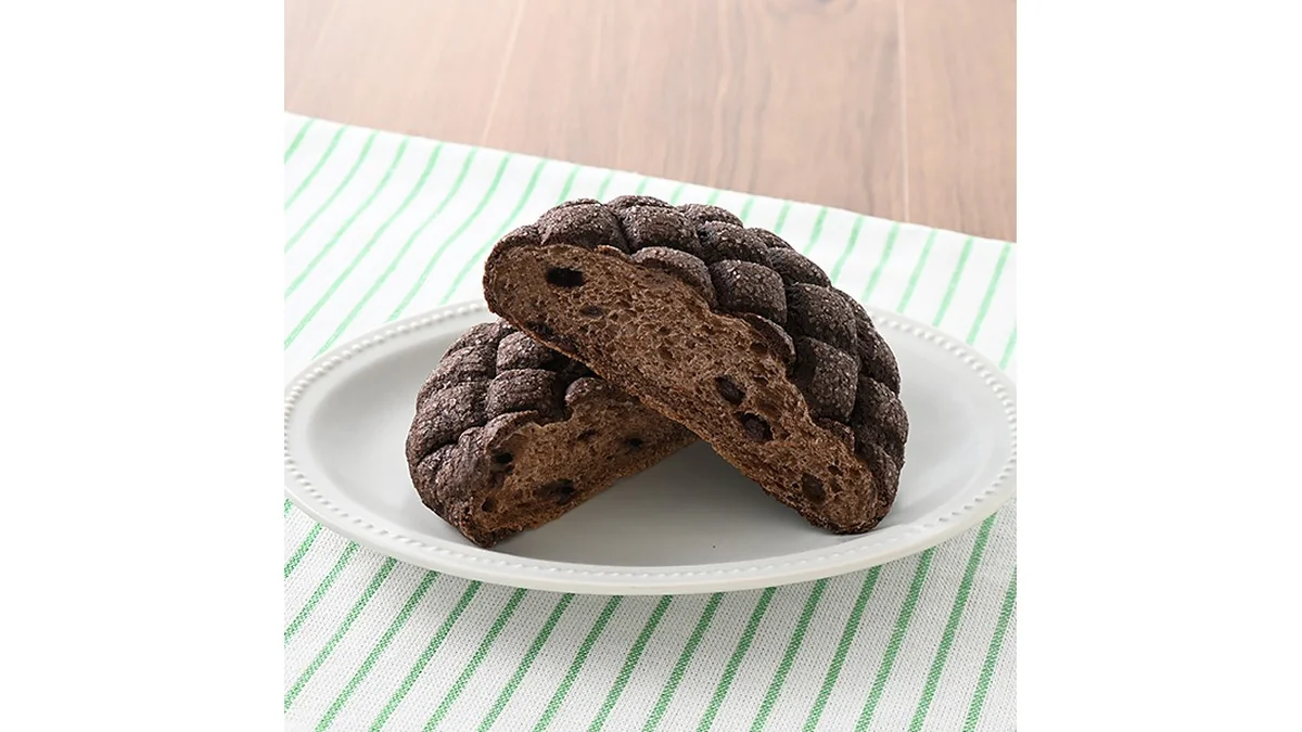 【超も～っちりパン！】も～っちり食感チョコメロンパン