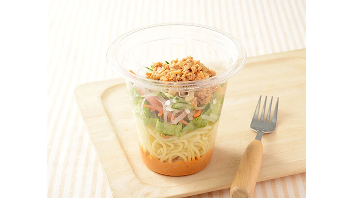 振っておいしいパスタサラダ　担々麺風