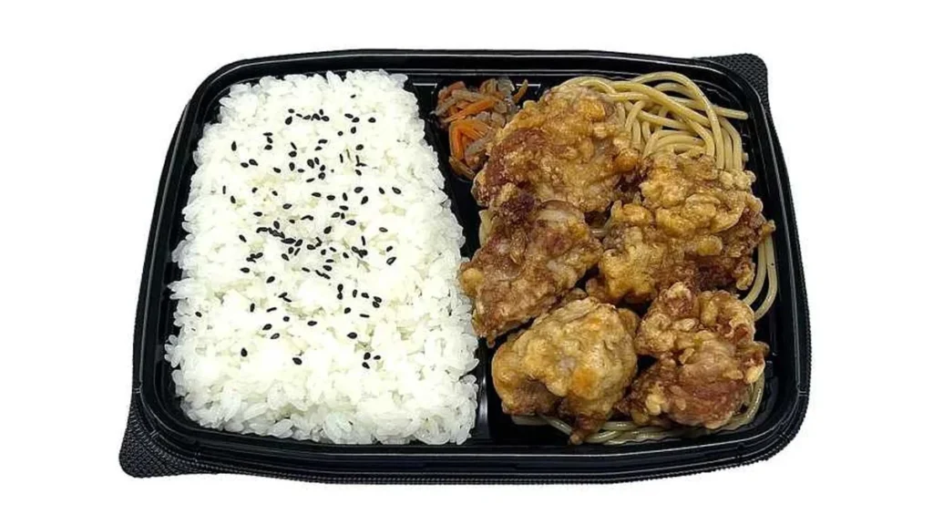 若鶏の醤油唐揚げ弁当　（二段熟成醤油使用）