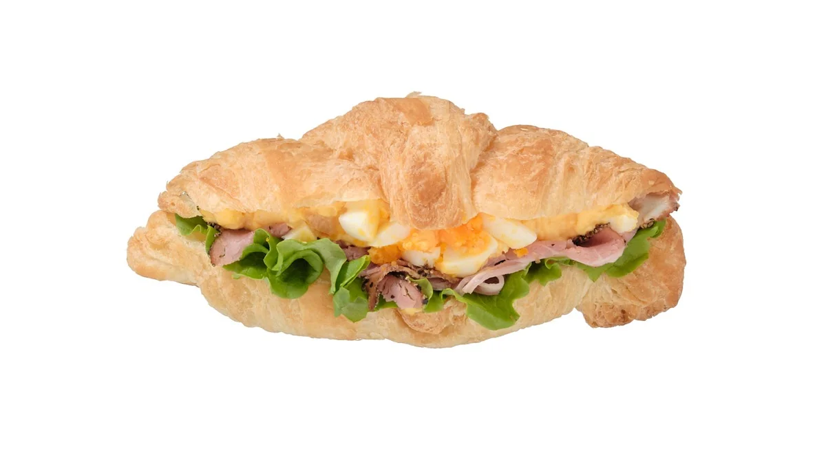 クロワッサンサンドたまご&パストラミ