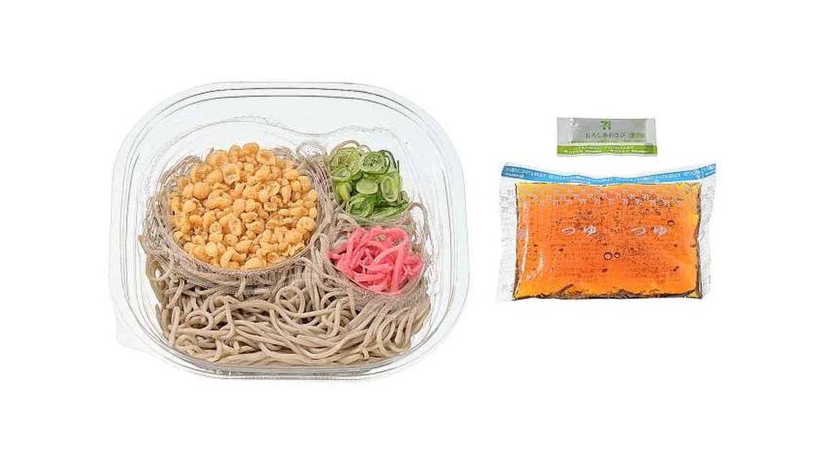 麺大盛　冷しぶっかけたぬきそば