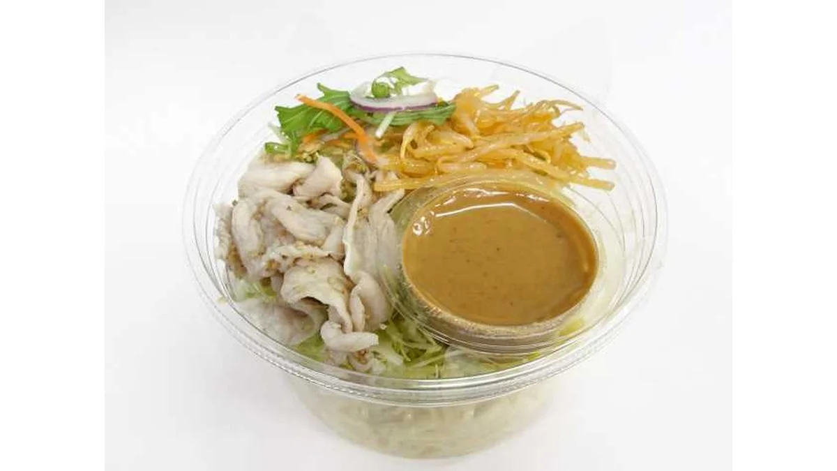 上州麦豚使用　豚しゃぶラーメンサラダ