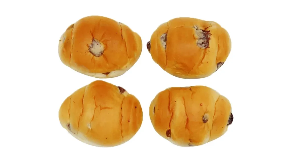 ７プレミアム　マーガリン入りレーズンバターロール　４個入