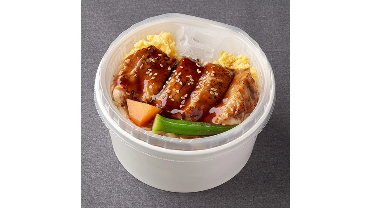 照り焼きチキンごはん（もち麦入りごはん）