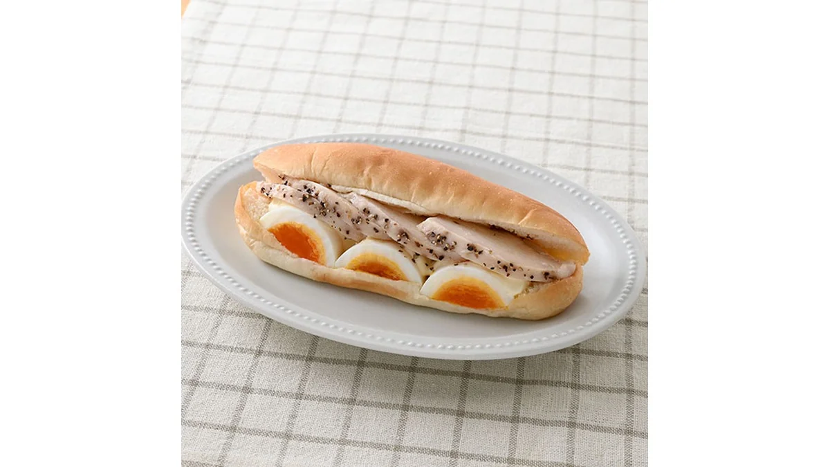 たんぱく質が摂れる！サラダチキンロール