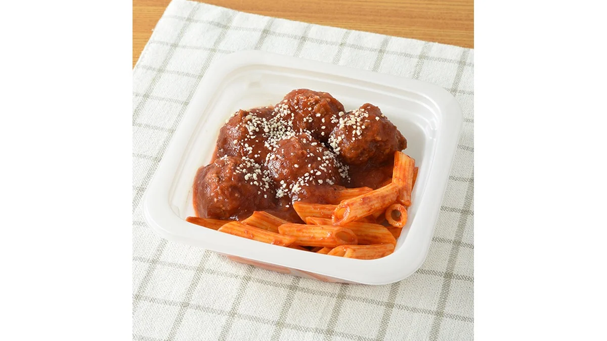 ミートボール　トマトのソース煮