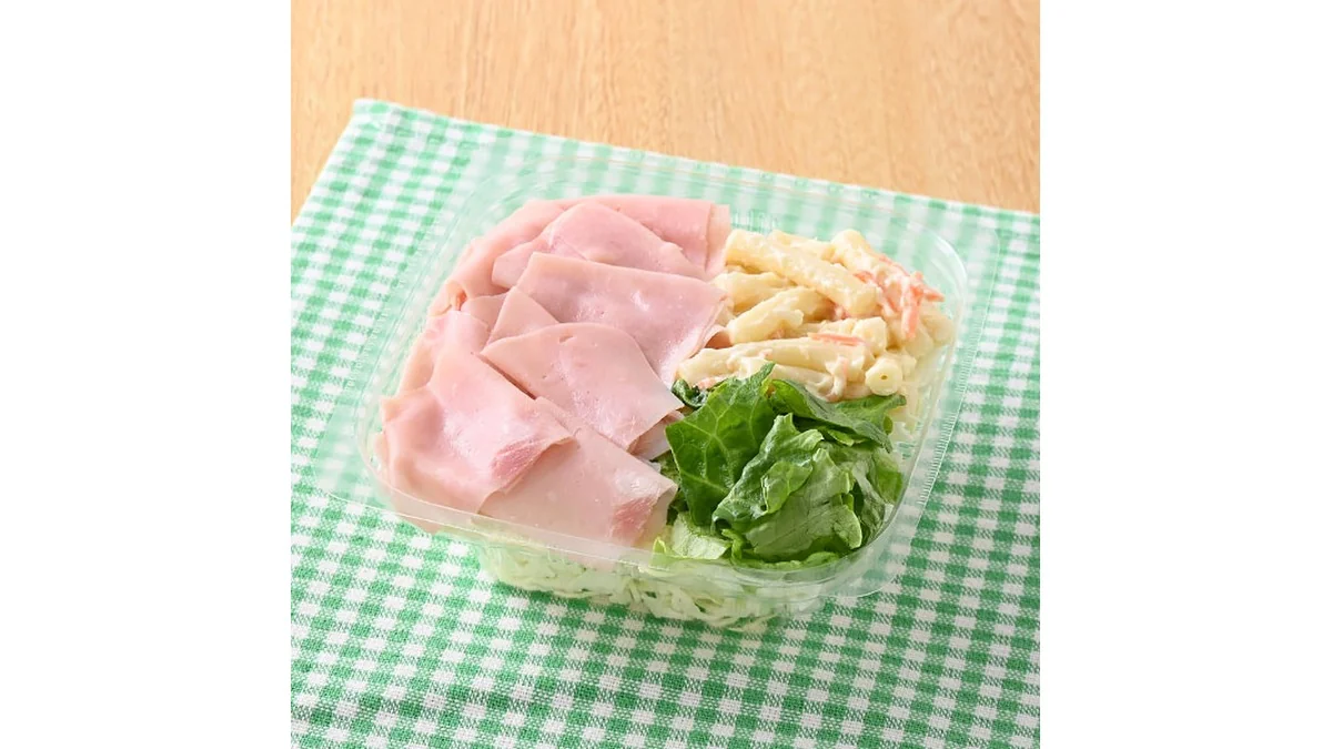 ハムとマカロニのサラダ