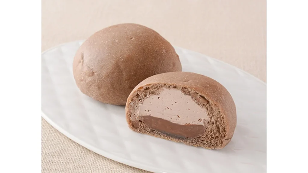 クリームたっぷり！　ふわもち冷やしクリームパン　ダブルチョコ