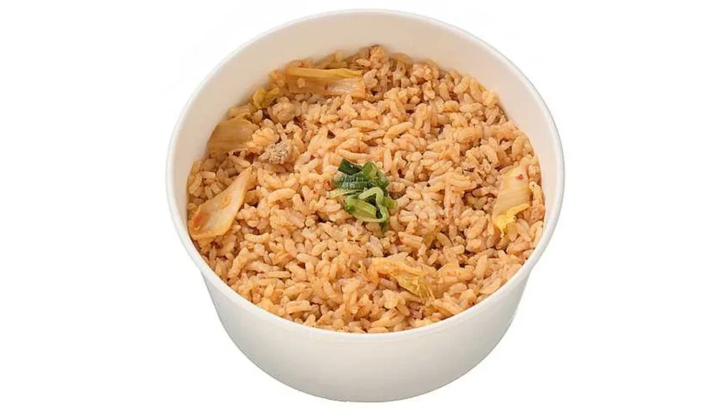 鉄鍋炒めのキムチ炒飯