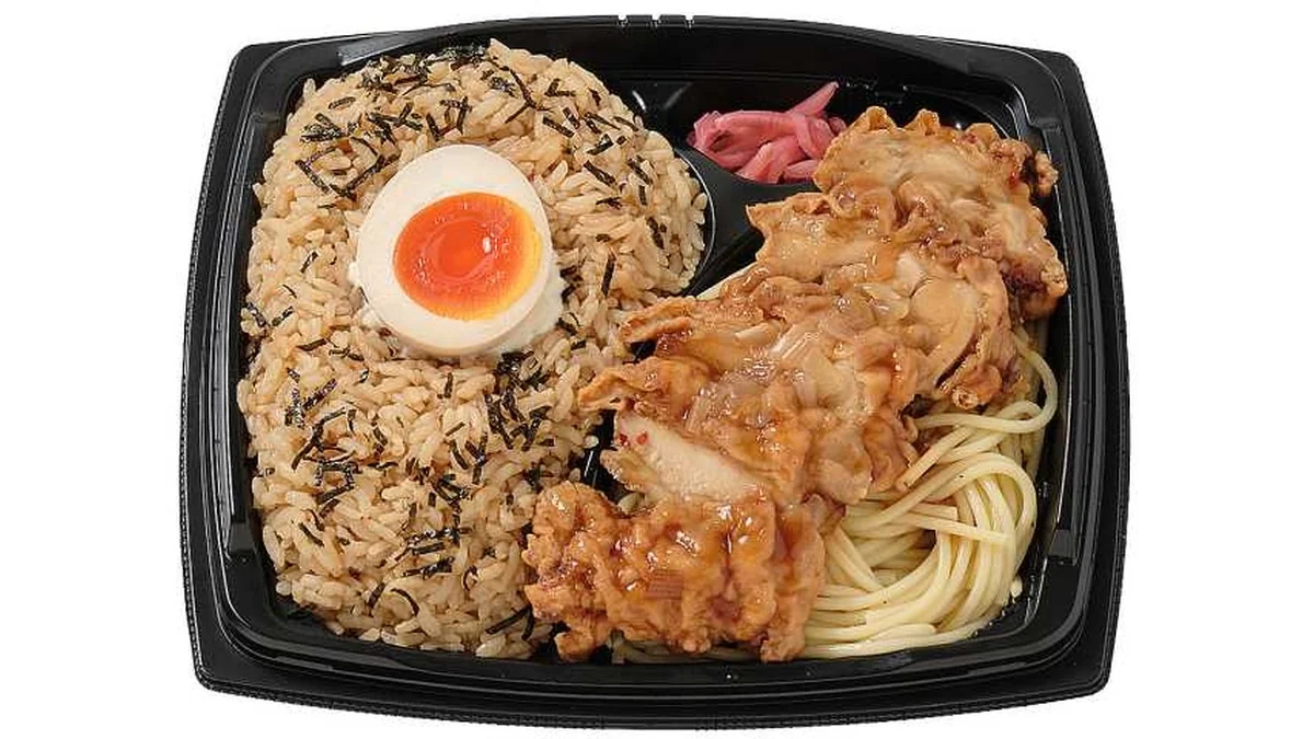 半熟煮玉子めしと油淋鶏