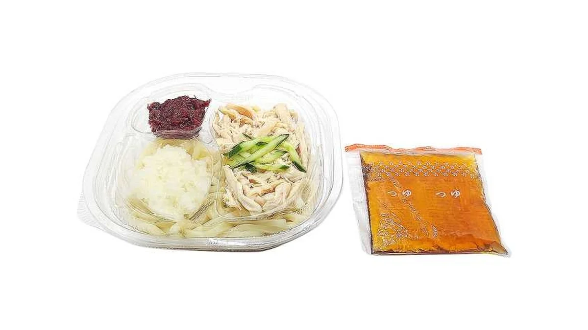 蒸し鶏と紀州南高梅のぶっかけおろしうどん