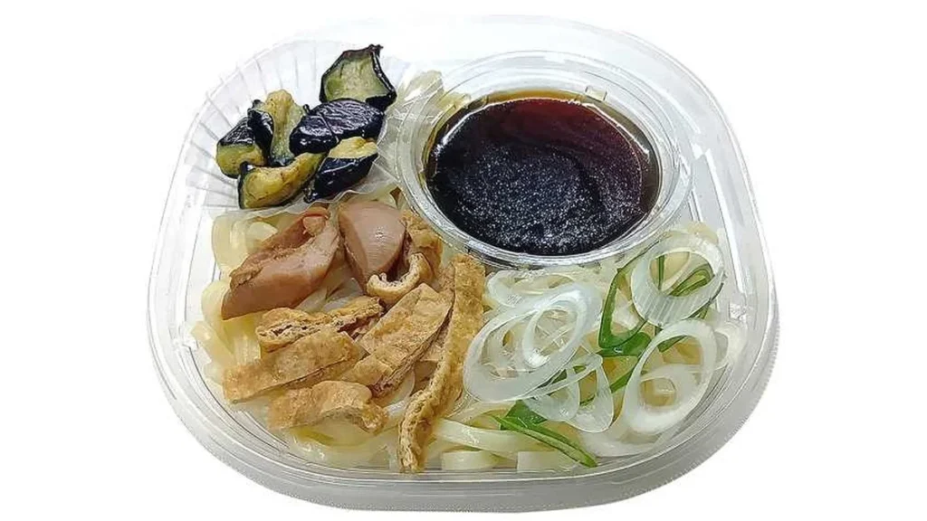 しなやか食感の　揚げなすと鶏南蛮汁うどん