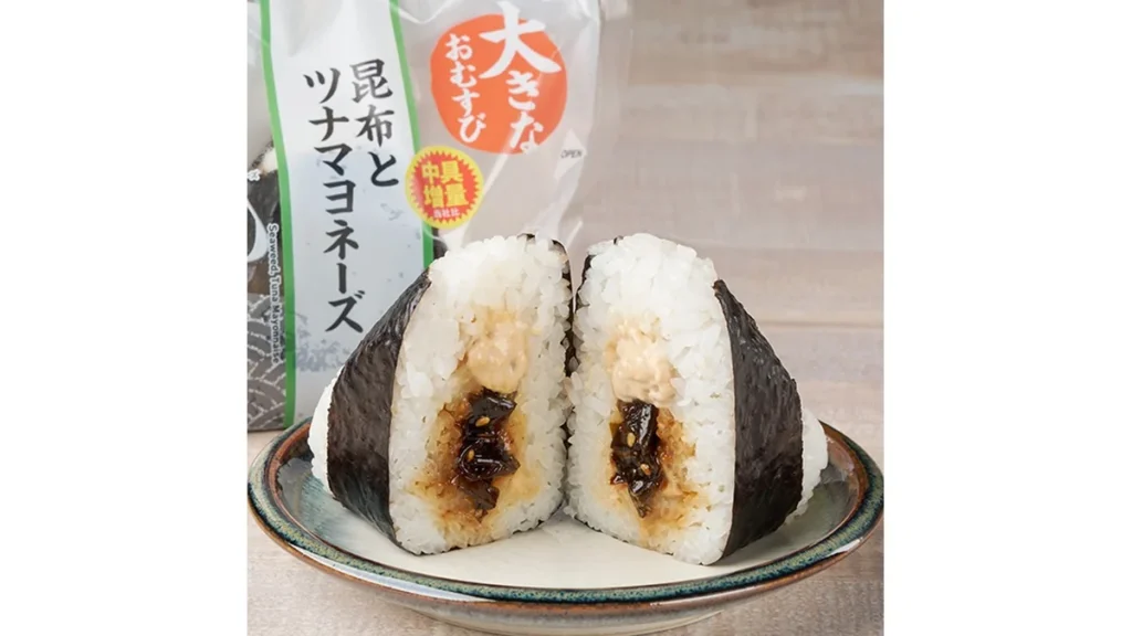増量　大きなおむすび　昆布とツナマヨネーズ