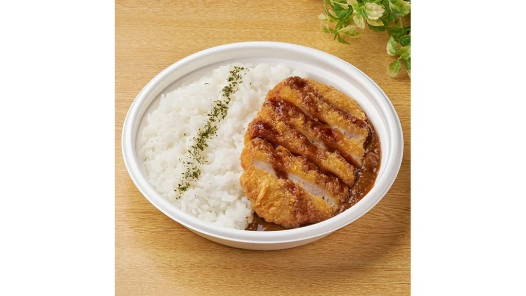 増量　スパイス香る！ロースかつカレー