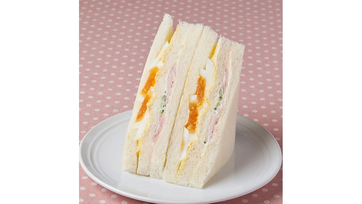 たまごとハムのサンド