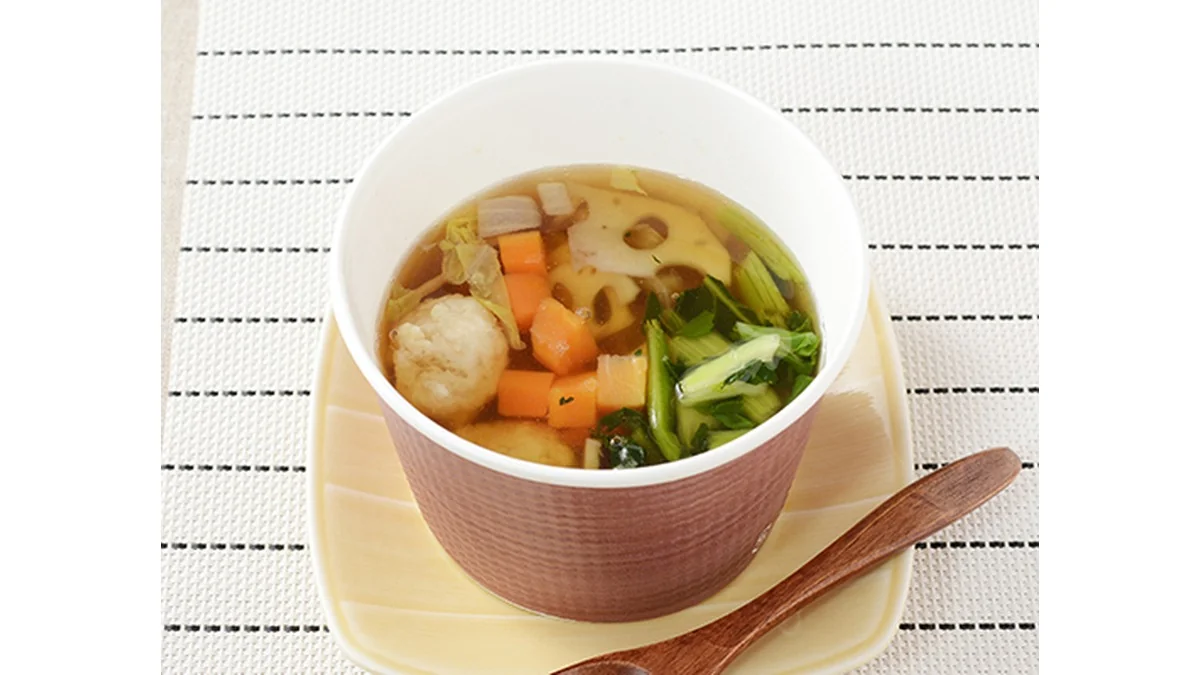 食物繊維が摂れる 地鶏出汁きかせた和風スープ
