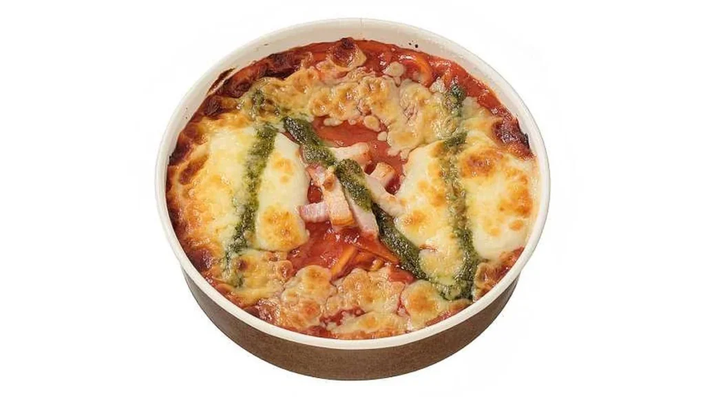 チーズの虜　うまトマソース　焼きパスタ