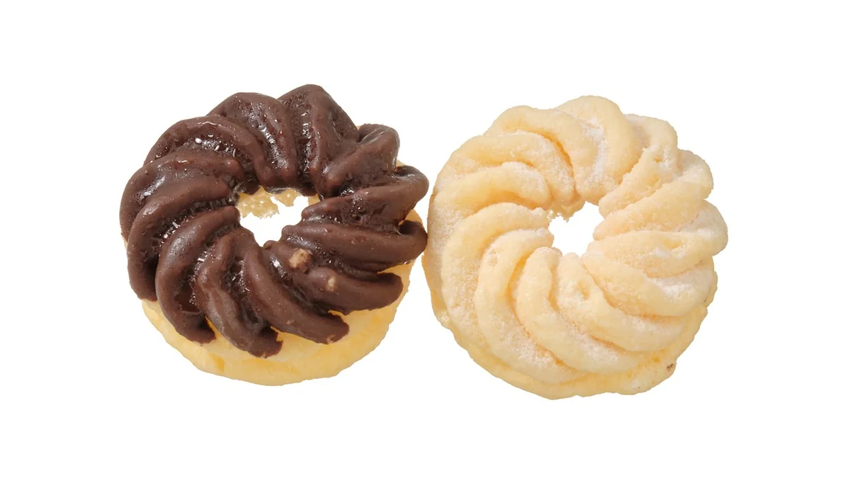 ７プレミアム　ホイップフレンチクルーラー　チョコ＆シュガー