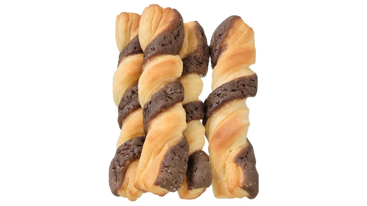 ７プレミアム　チョコクッキースティック４本入