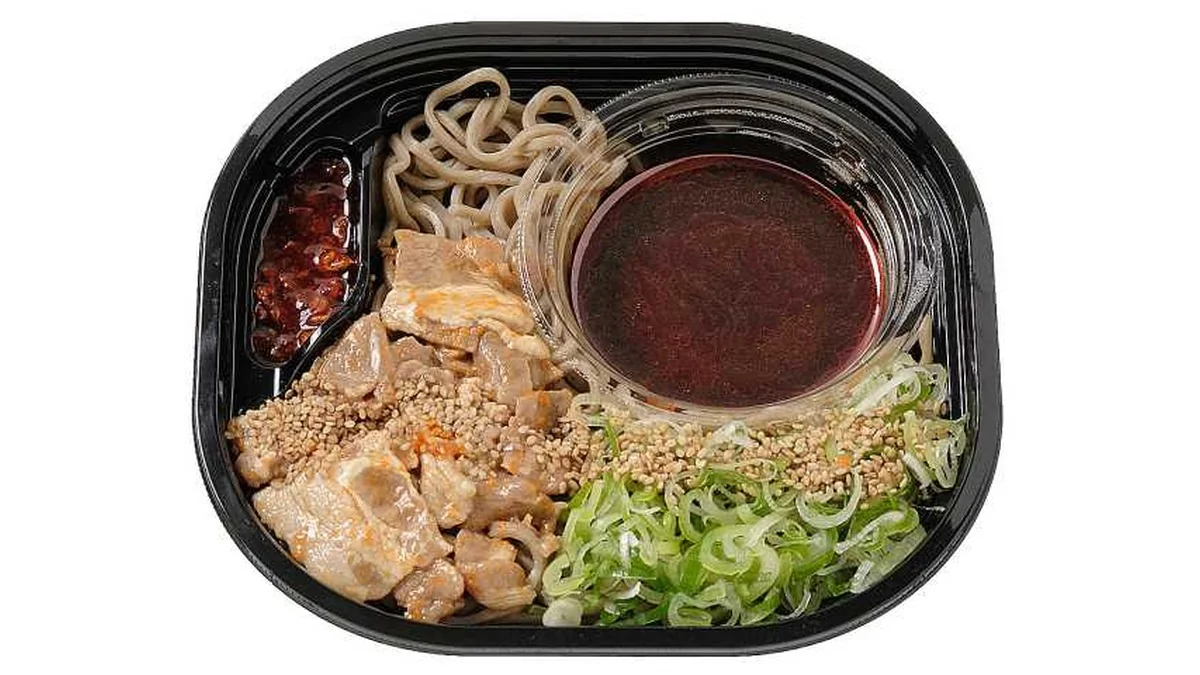 太麺ラー油つけ蕎麦 香味ニンニクラー油入り