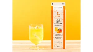 純水仕立て　しゃきっと果実　オレンジ＆マンゴー